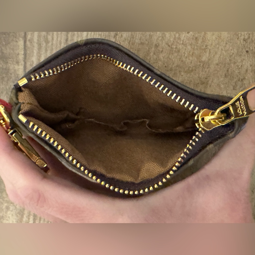 Mono Coin Purse